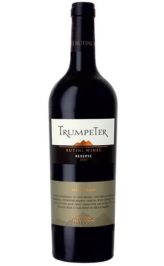 фото вино Rutini Wines Petit Verdot Reserve Mendoza Trumpeter 2015 0,75 л