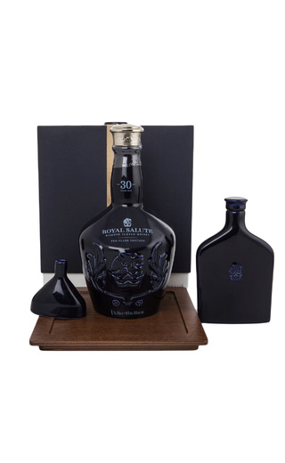 фото виски Chivas Regal Royal Salute Flask Edition 30 YO 0,7 л