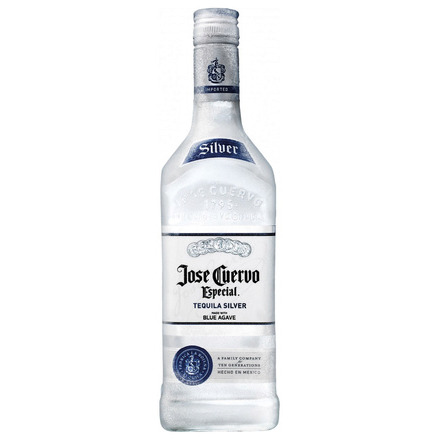 Текила Jose Cuervo Especial Silver цена 0,5 л 1336 руб., купить Хосе ...