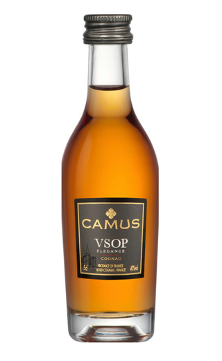 Camus special. Camus Cognac VSOP.