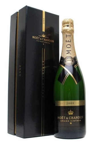 фото шампанское Moet & Chandon Brut Vintage 2000 0,75 л