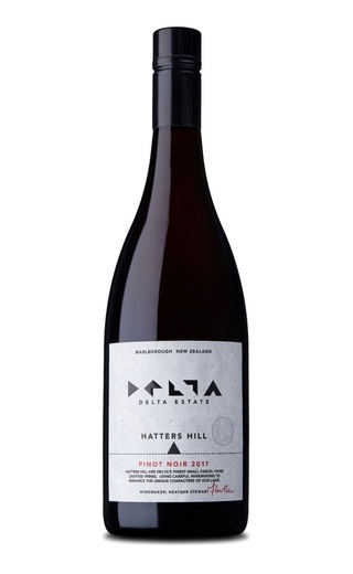 фото вино Delta Hatters Hill Pinot Noir 2017 0,75 л