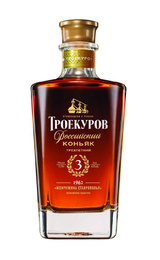 Коньяк Троекуров 3 года