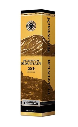 Platinum mountain 20. Коньяк платинум Монтан. Платинум Монтан 20 лет. Шахназарян коньяк 20 лет Platinum. Коньяк Platinum Mountain 20.