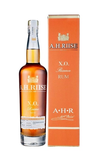 фото ром A.H. Riise XO Reserve Single Barrel 0,7 л