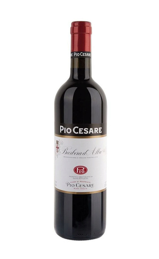 фото вино Pio Cesare Barbaresco 2018 0,75 л