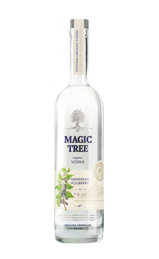 фото водка Magic Tree Mulberry 0,75 л