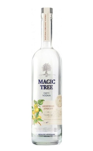 фото водка Magic Tree Apricot 0,75 л