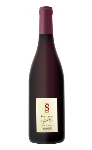 фото вино Schubert Pinot Noir Block B Wairarapa 2018 0,75 л