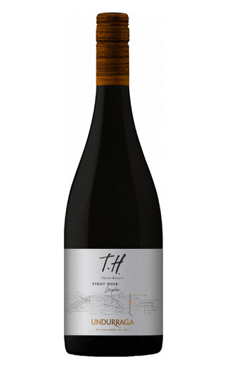 фото вино Undurraga T. H. Pinot Noir 2021 0,75 л