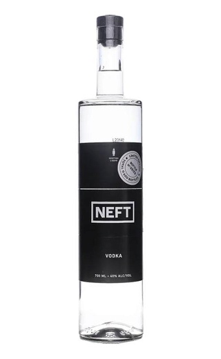 фото водка Neft Black Bottle 0,7 л