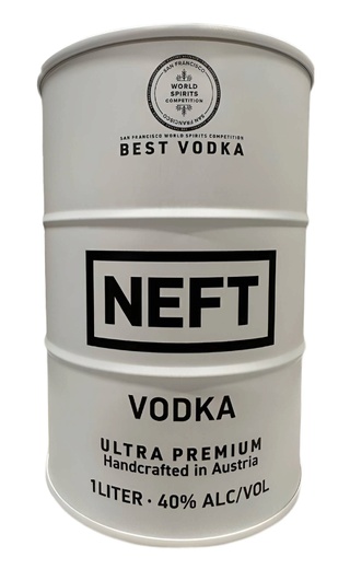 фото водка Neft (White barrel) 1 л