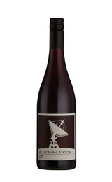 Вино Boutinot The Listening Station Shiraz Victoria 2022 0,75 л