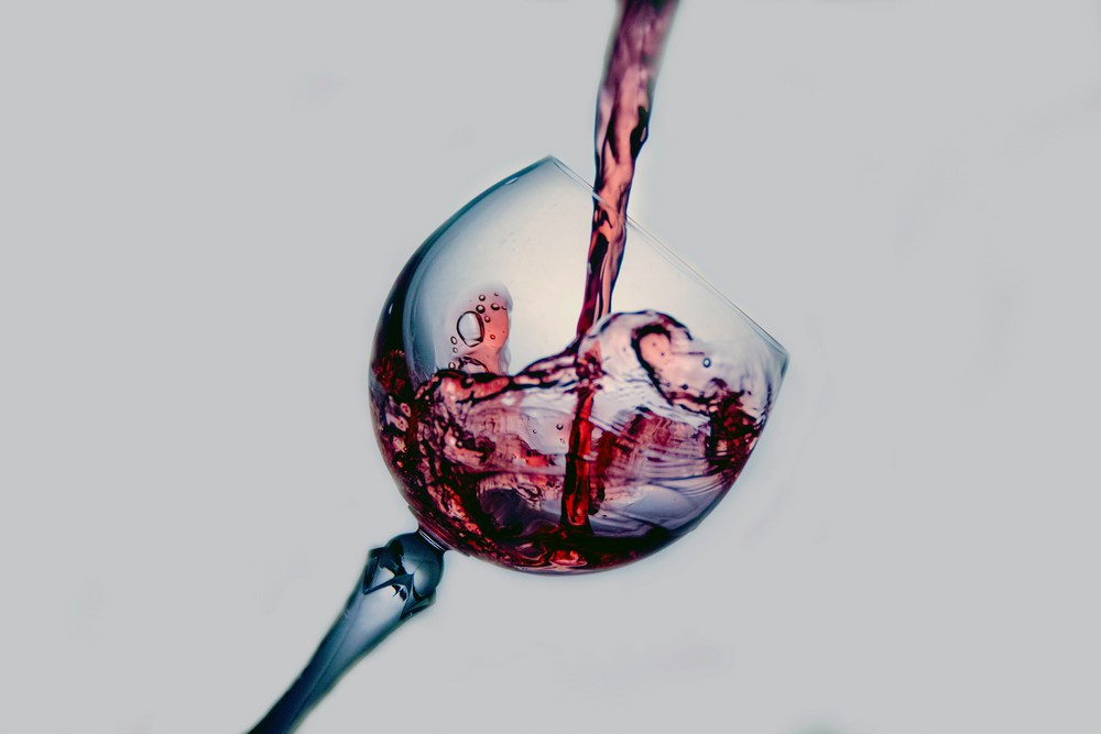 Вино в бокале