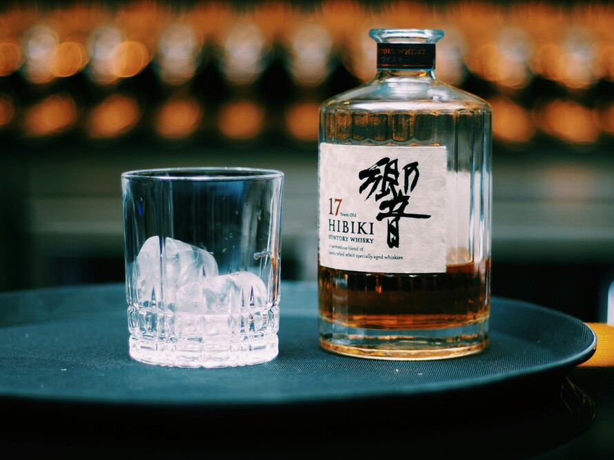 Японский виски Бутылка виски