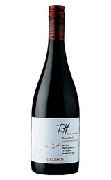 Вино Undurraga Terroir Hunter Pinot Noir 0,75 л
