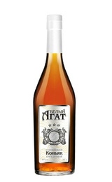 Коньяк Белый Агат 3 года 0,5 л