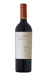 Вино Tutunjian Single Vineyard Carmenere 2016 0,75 л
