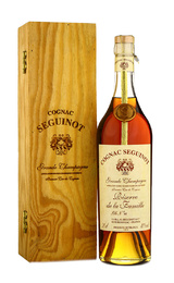 Коньяк Seguinot Reserve De La Famille 0,7 л