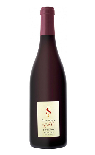Вино Schubert Pinot Noir Block B Wairarapa 2019 0,75 л